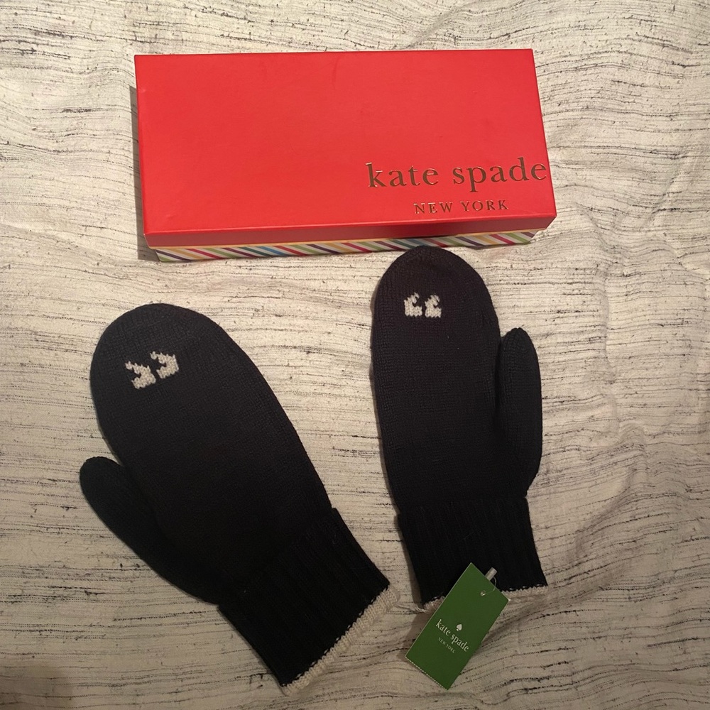 Kate Spade Air Quote Mittens